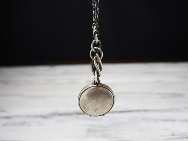 即決 WERKSTATT:MUNCHEN ワークスタットミュンヘン ロケットネックレス  