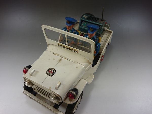 ブリキ POLICE ブリキのポリスパトロールジープ PATROL 貴重萬代屋