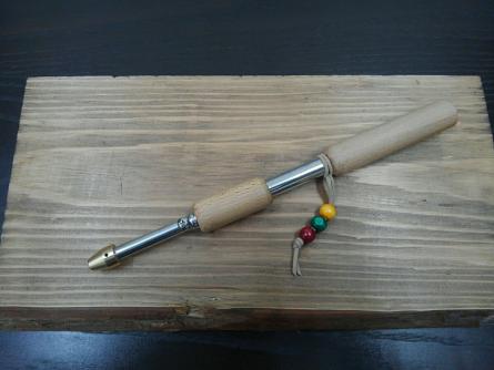 ☆伸縮自在ファイヤーブラスター(火吹き棒)☆ブナ材Ａ級スタンダードモデル先端金具付☆格安！送料無料☆