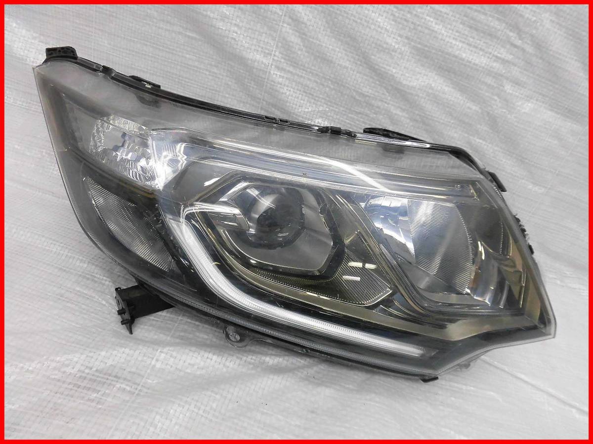 ホンダ ステップワゴンスパーダ 標準 RP3 左ヘッドライト 33150-TAA