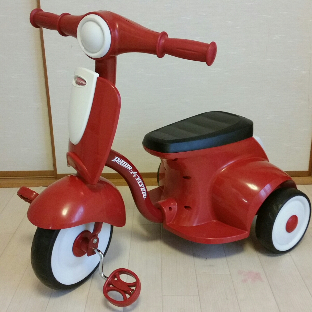 高品質，低価 即日発送！ 室内使用 RADIO FLYER ラジオフライヤー 