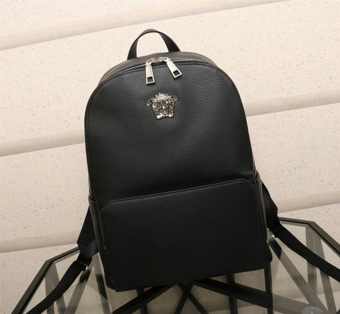 HOT，お得 大 VERSACE ヴェルサーチ 上品 ブリーフケース バックパック 個性 ブラック ファッション(かばん、バッグ)｜売買されたオークション情報、yahooの商品情報をアーカイブ公開 - オークファン かばん、バッグ