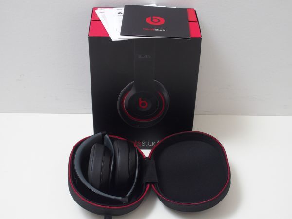 Beats by Dr.Dre Studio V2 密閉型ヘッドホン ノイズキャンセ Beats by Dr.Dre Studio V2 密閉型ヘッドホン ノイズキャンセ