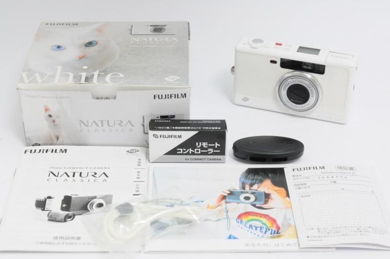 NATURA CLASSICA FUJIFILM フィルムカメラ 富士フイルム (ナチュラ