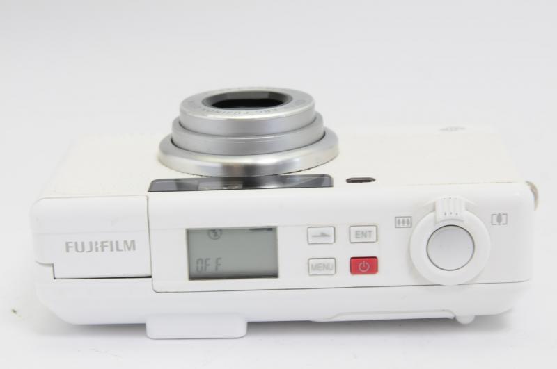 NATURA CLASSICA FUJIFILM フィルムカメラ 富士フイルム (ナチュラ