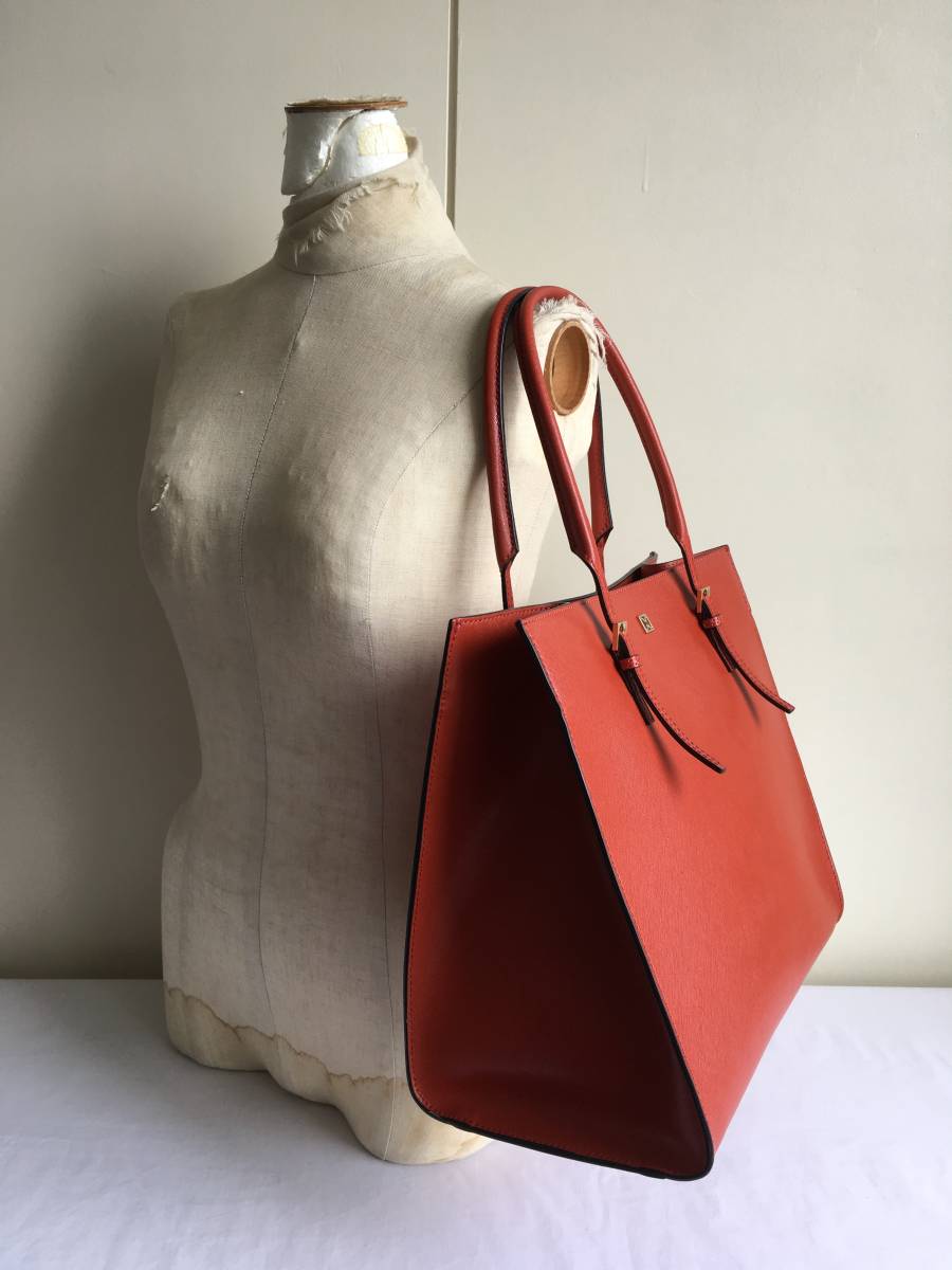 極美品◎COCCINELLE コチネレ レザートートバッグ ショルダーバッグ◎