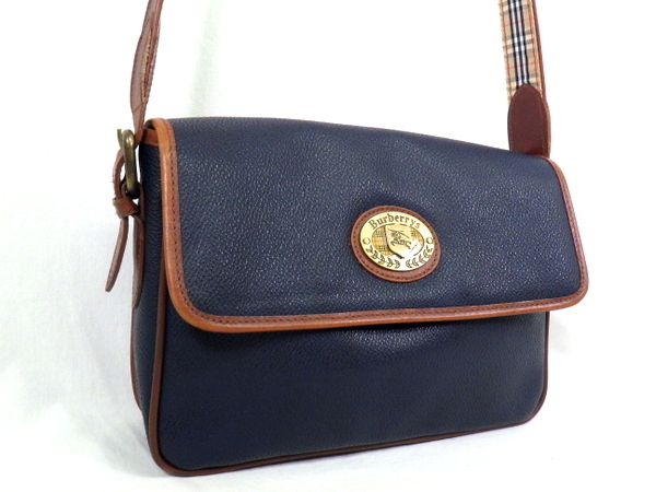 フ*☆様 Burberrys ミニショルダーバッグ ノバチェック ネイビー フ*☆様 Burberrys ミニショルダーバッグ ノバチェック ネイビー
