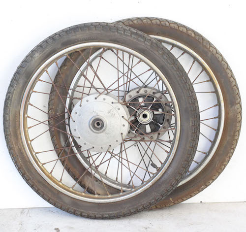 ホンダ スーパーカブ 50 AA01 C50純正ホイール 17インチ　前後 スーパーカブ 50 C50 AA01 ホイール 前後 セット 17x1.20 H1 (A44)t