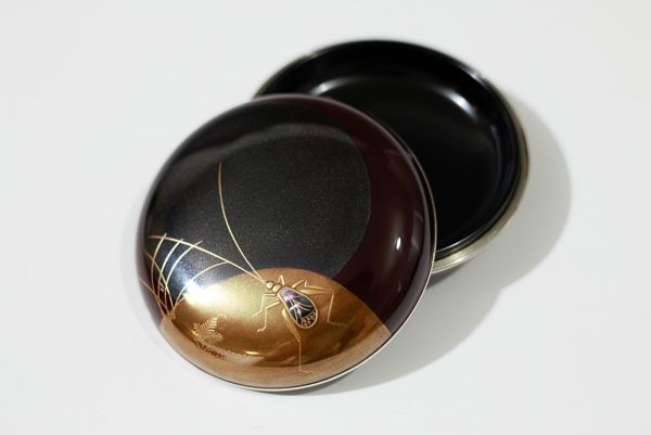 Yahoo!オークション 「鈴虫」香合 (漆芸) の落札相場・落札価格 - 共布