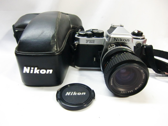 爆買い，お得】 Nikon FE2 ニコン シルバー ボディ 一眼レフ レンズ