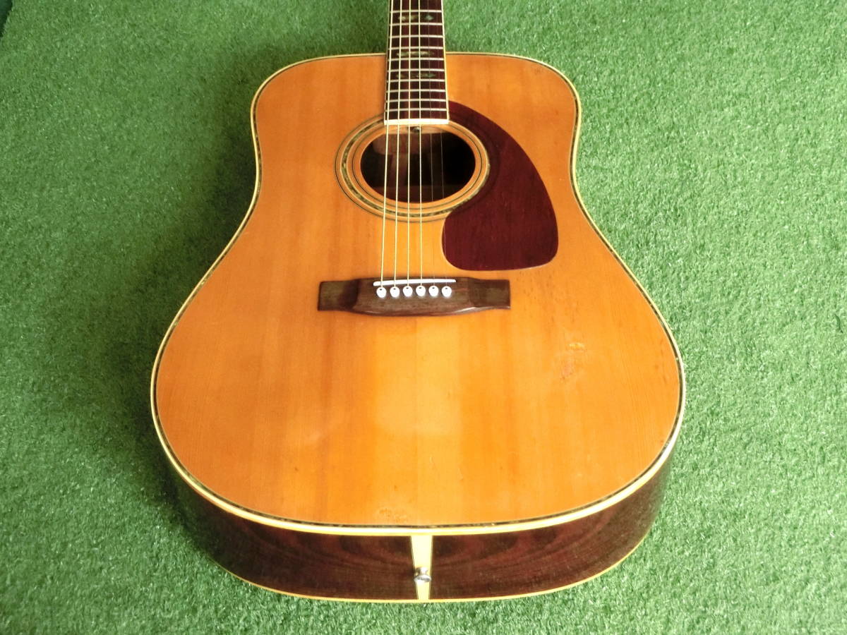 即決 KISO SUZUKI VIOLIN TAKEHARU GUITAR 美音アコースティックギター