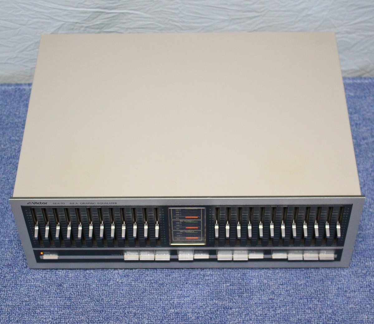 Victor(ビクター) SEA-70 12素子グラフィックイコライザー