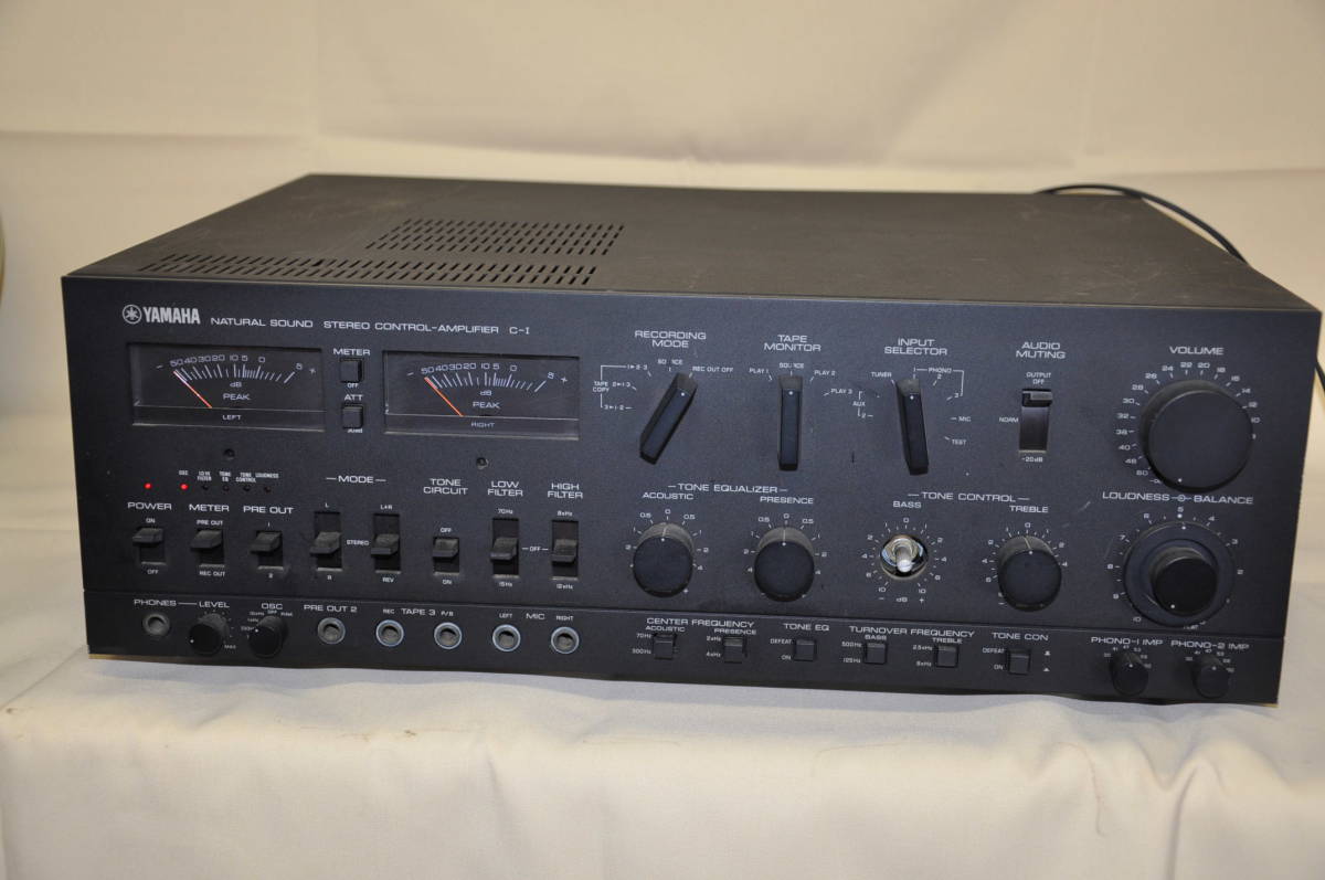 YAMAHA AVM-3000 7chパワーアンプ