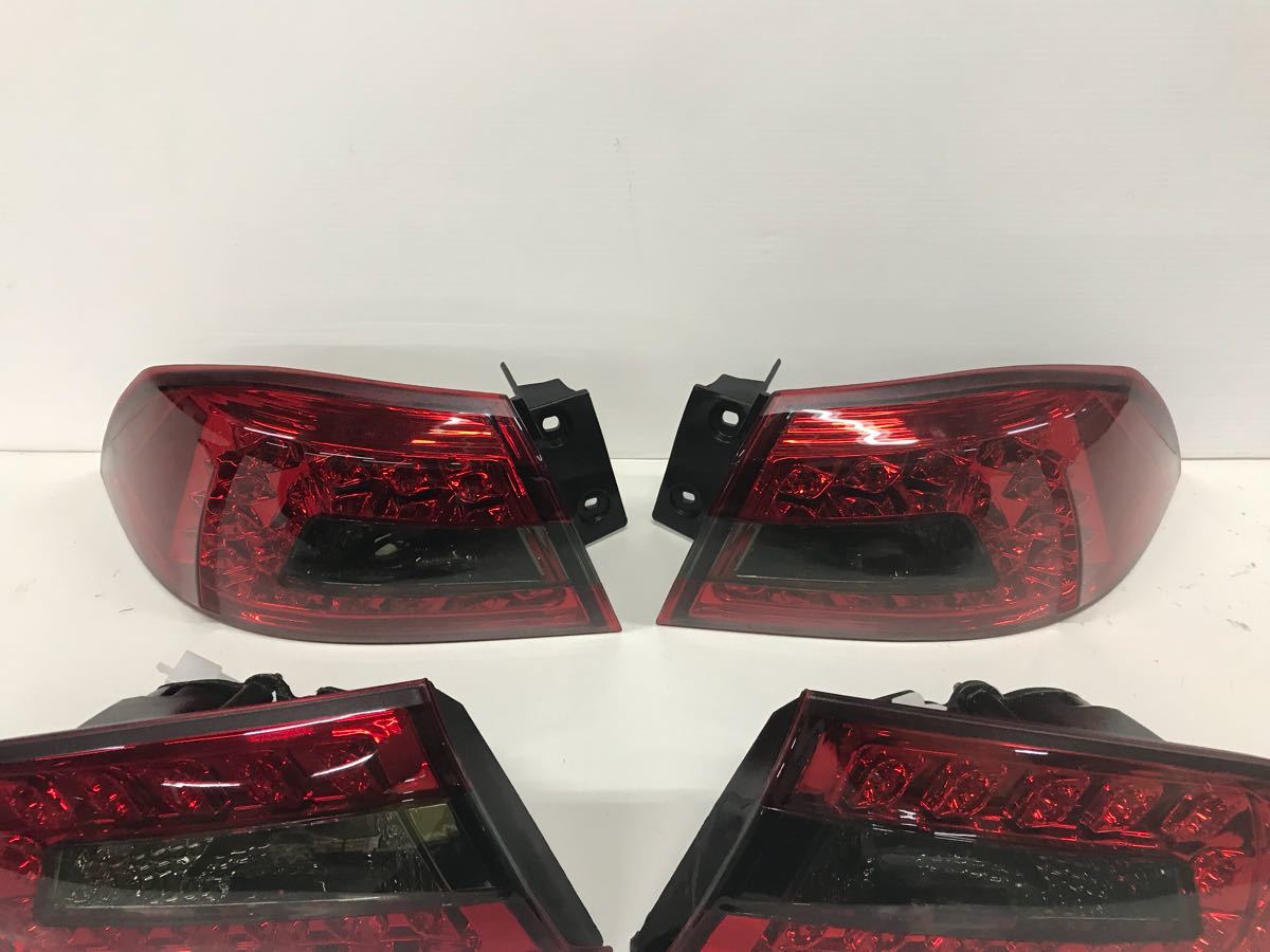 ランサーエボリューションX LEDテールライト 赤 スモークレンズ