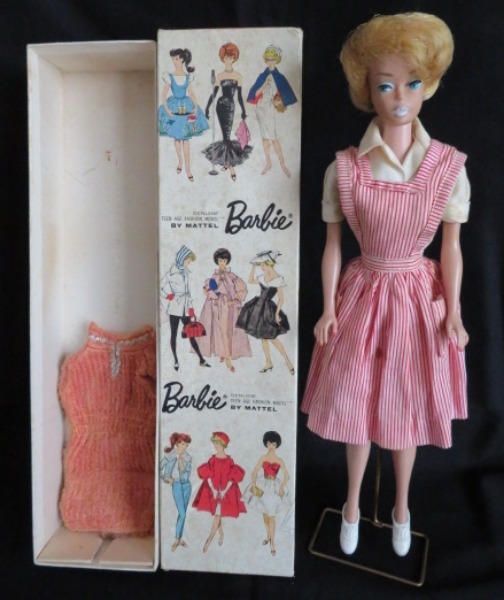  ビンテージ バービー人形 1962年 MATTEL マテル 元箱 スタンド 日本製(ビンテージバービー (1959-1966))｜売買されたオークション情報、yahooの商品情報をアーカイブ公開 - オークファン 人形