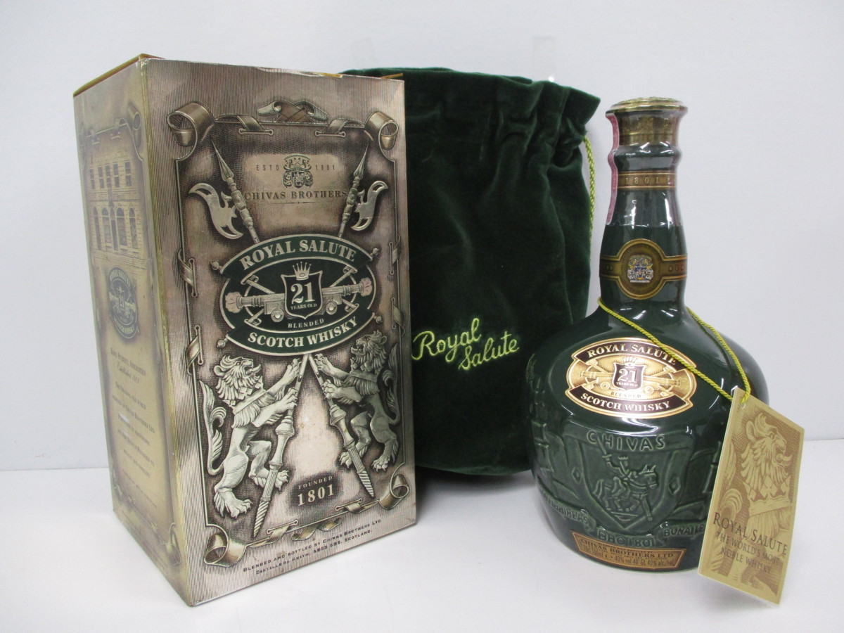 G444☆古酒☆1000円から☆【未開栓】ROYAL SALUTE ロイヤルサルート