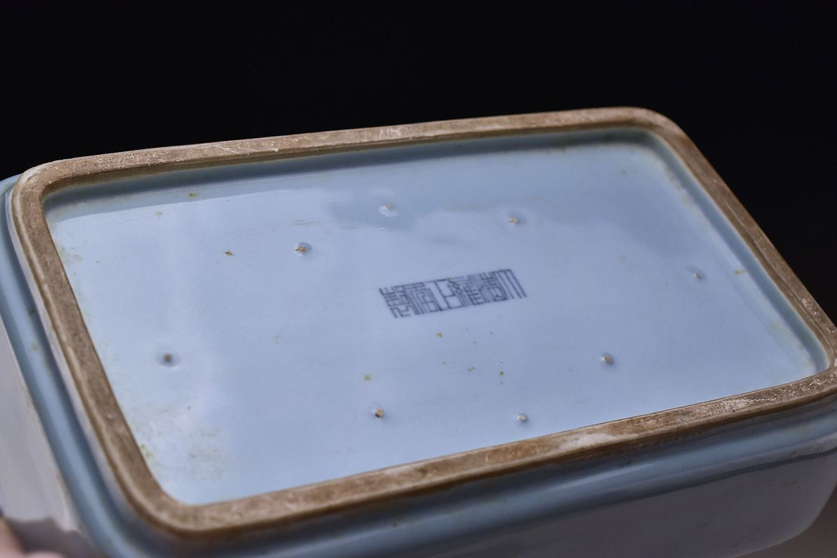 染牡丹 蓋付お茶呑茶碗（木箱入）〈5客〉 | 商品詳細 |