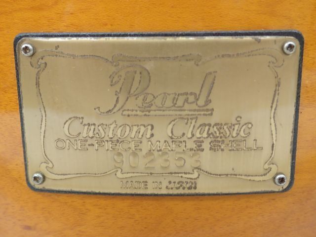 Pearl 14×5.5 スネアドラム Custom Classic ONE PIECE MAPLE SHELL ソフトケース付 パール ▽ 5450D-2