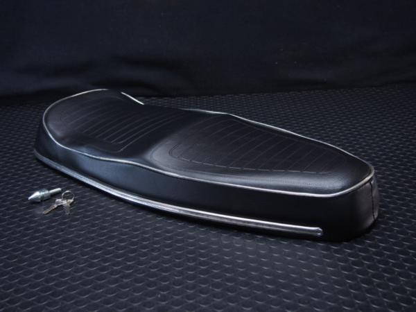 格安，人気 VESPAベスパP200E/PX200E/P150X/PX125等にSport Seatシート(ピアジオ用)｜売買されたオークション情報、yahooの商品情報をアーカイブ公開 - オークファン ピアジオ用