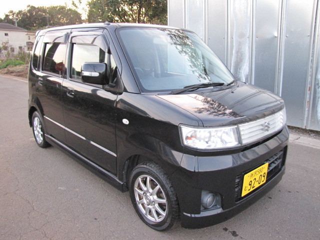 スズキ ワゴンRスティングレー スティングレー ワゴンR T 4WD 
