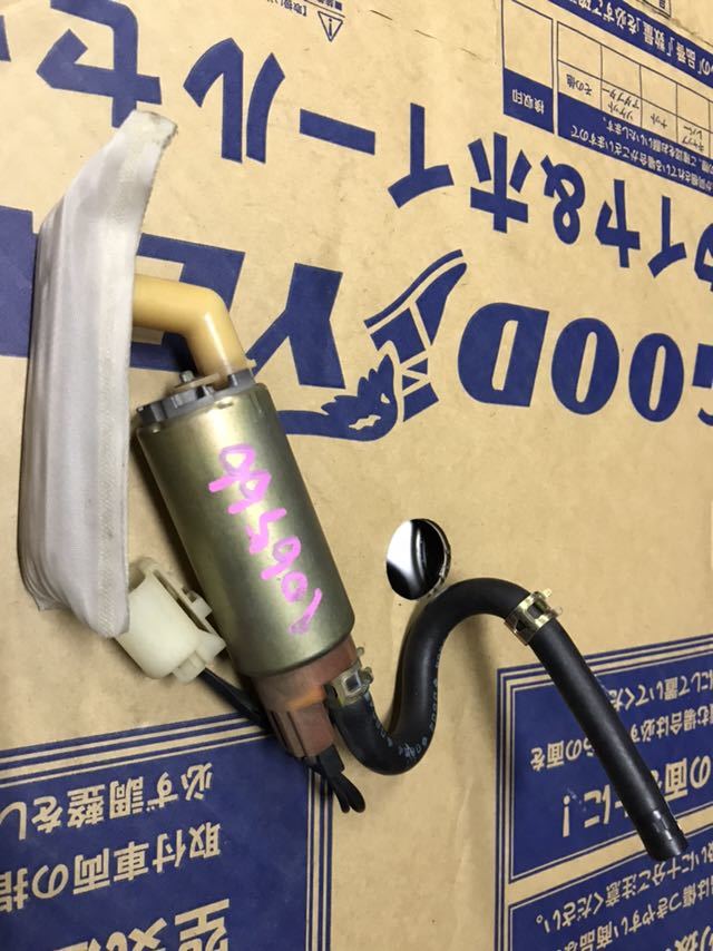 日産 アベニール W11 フューエルポンプ 17042-WA005_1