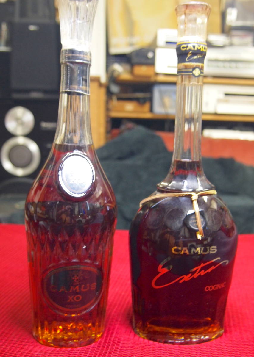 CAMUS・EXTRAとカミュXO/COGNAC・未開封の古酒です！！の2本