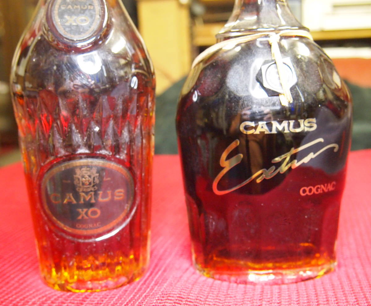 古酒未開封 CAMUS カミュ XO コニャック 2本セット CAMUS・EXTRAとカミュXO/COGNAC・未開封の古酒です！！の2本
