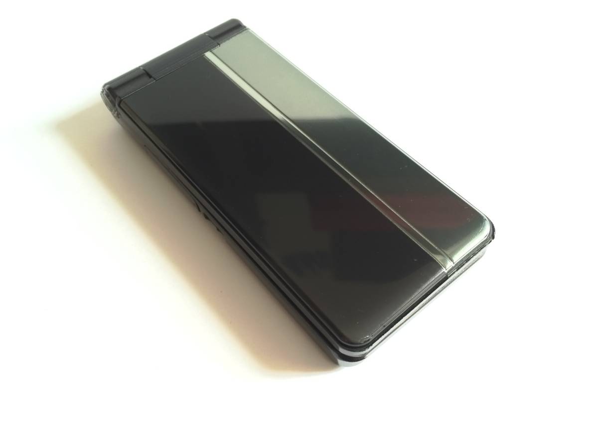 P-01H ブラック P-01H docomo ブラック M000の通販 新品 マーケット