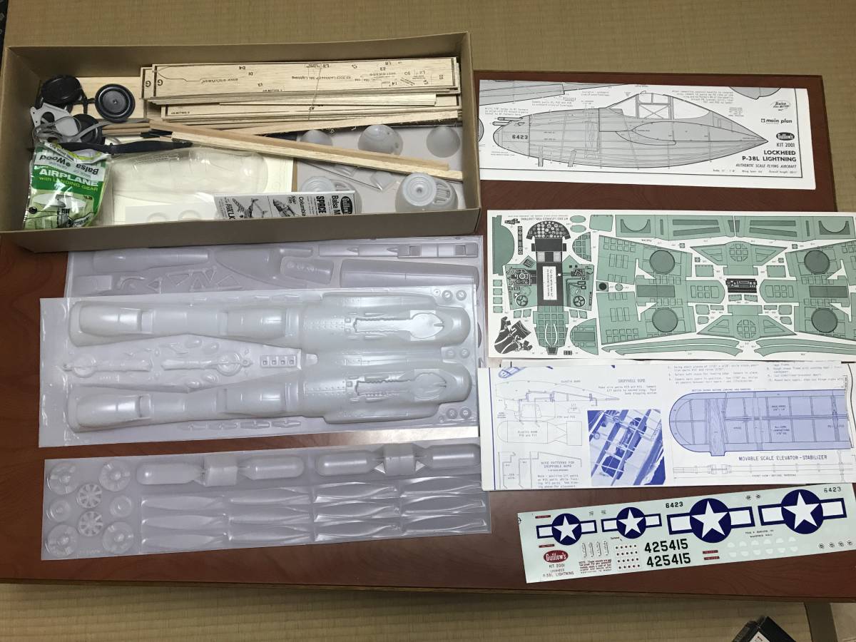 グイローズ（Guillow's）Ｐ-38ライトニング Lightning P38 - flight R&frasl;C eBay