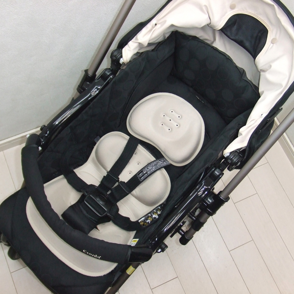 無料お届け可◎combiコンビグランパセオ 美品☆コンビ ベビーカー 