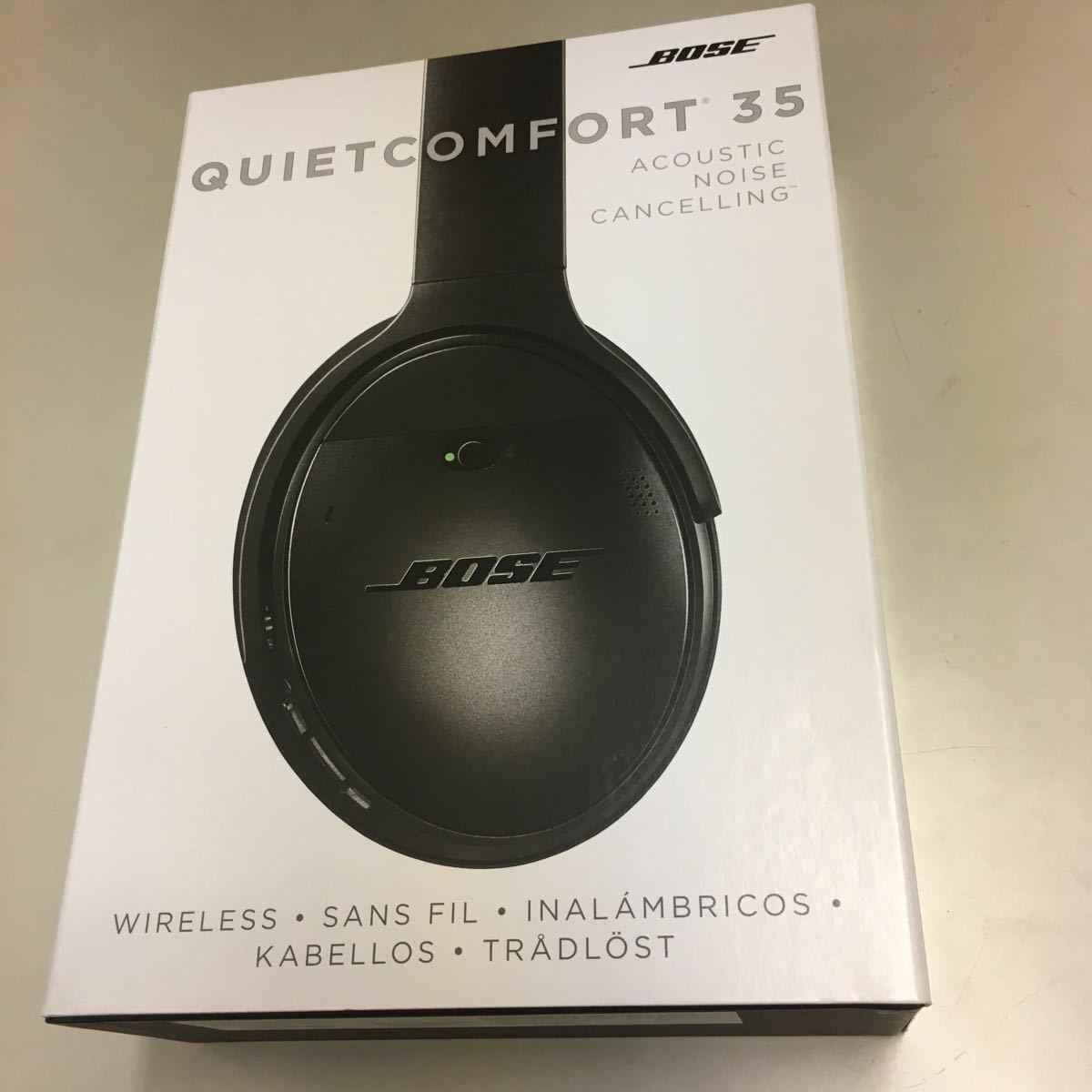 【超お得！純正&他社製の新品イヤーパッド付き】【美品】BOSE QuietComfort 35 wireless headphones QC35、ブラック