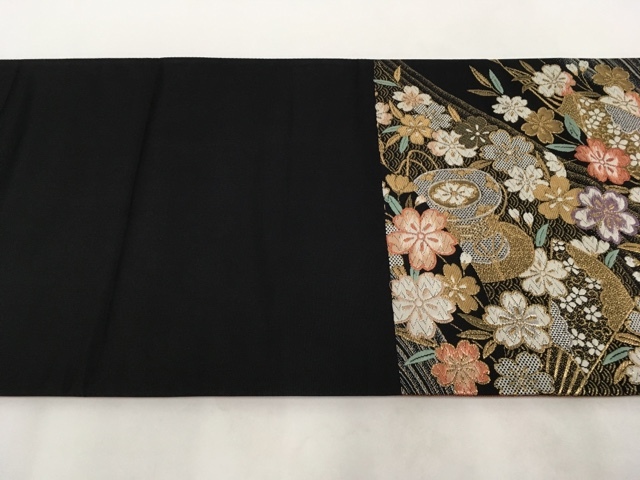 袋帯 お太鼓柄 草花 正絹｜中古・古着 秀品 箔 黒 金糸 金銀糸 鳳凰