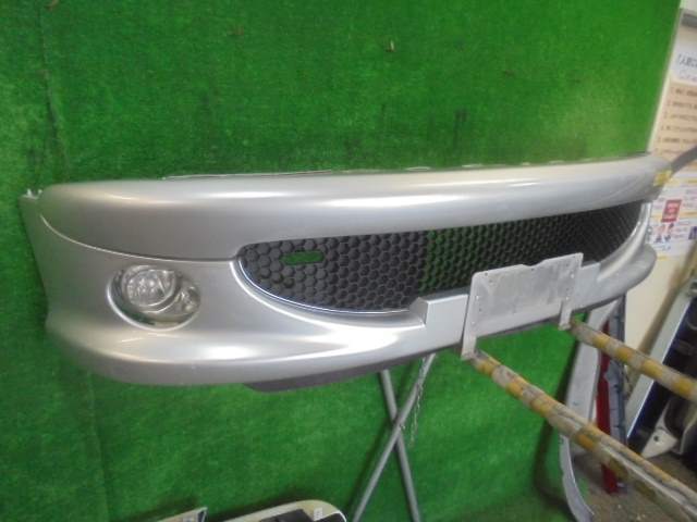 プジョー ２０６ T1NFU (EZR) フロント バンパー 46394 0 FRP T1RFN 中古中古部品 ﾊﾟﾜｽﾃﾍﾞｰﾝﾎﾟﾝﾌﾟ 1
