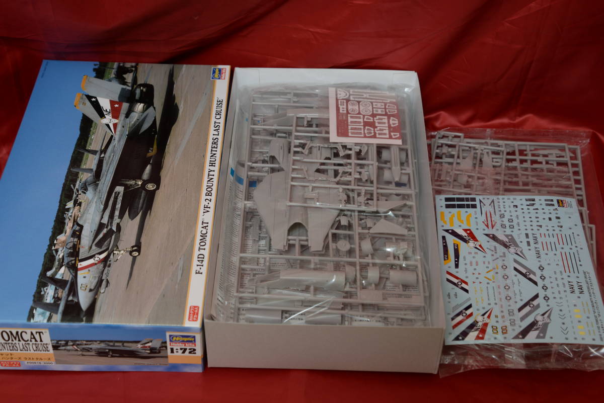 ★限定希少！ハセガワ 1/72 F-14Ｄ　トムキャット VF２ バウンティーハンターズ 「カルトグラフデカール」
