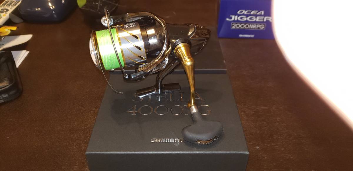 SIMANO STELLA 14ステラ 4000XG 極美品 14ステラ 4000XG
