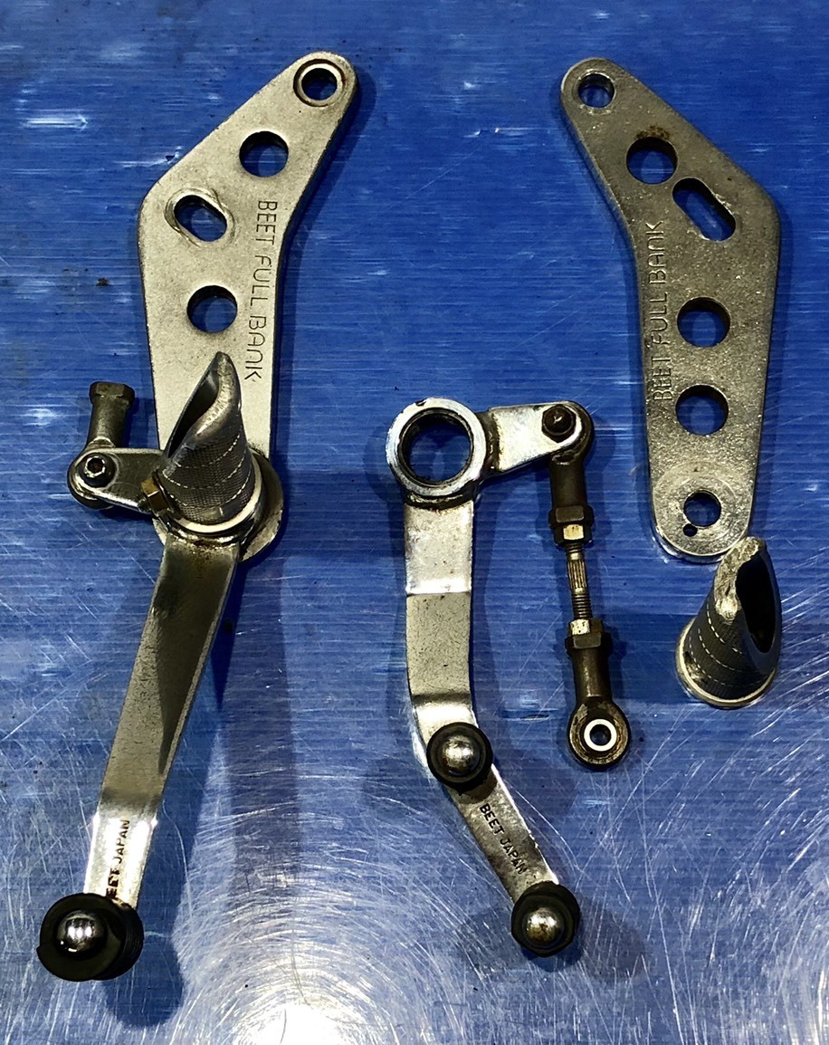 RZ250RR 29L BEET JAPAN ステップ