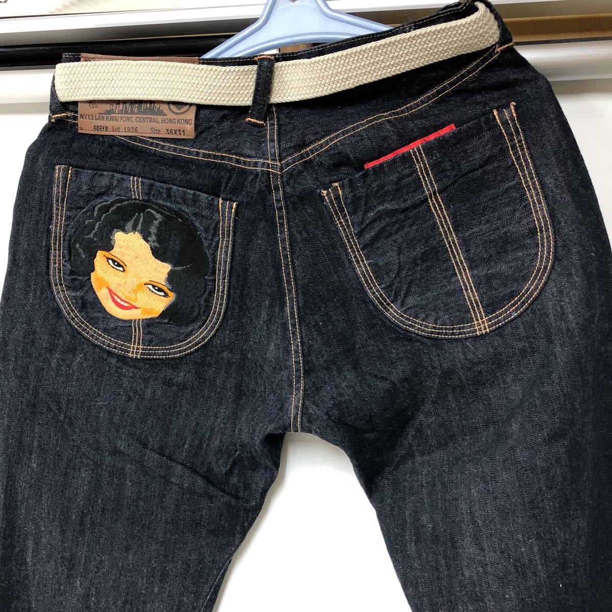 069-137△EVISU エヴィス 総柄 家紋 プリント テーパード デニム 
