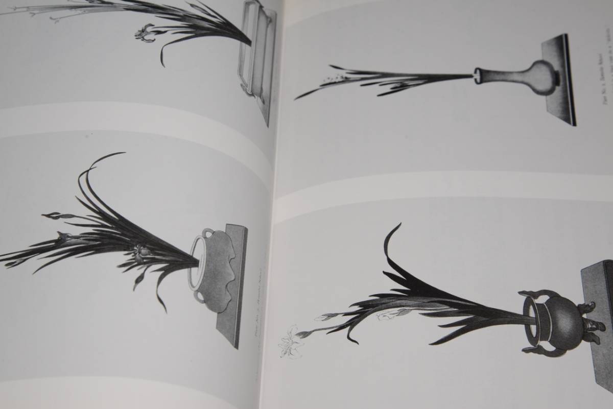 美しい日本のいけばな 美しい日本のいけばな (ジョサイアコンドル