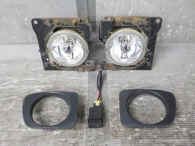 数量限定，100%新品 ホンダ ライフダンク JB3 JB4 純正 フォグランプ 左右セット カバー/スイッチ付 スタンレー P0269 クリア OP(ホンダ用)｜売買されたオークション情報、yahooの商品情報をアーカイブ公開 - オーク 純正品