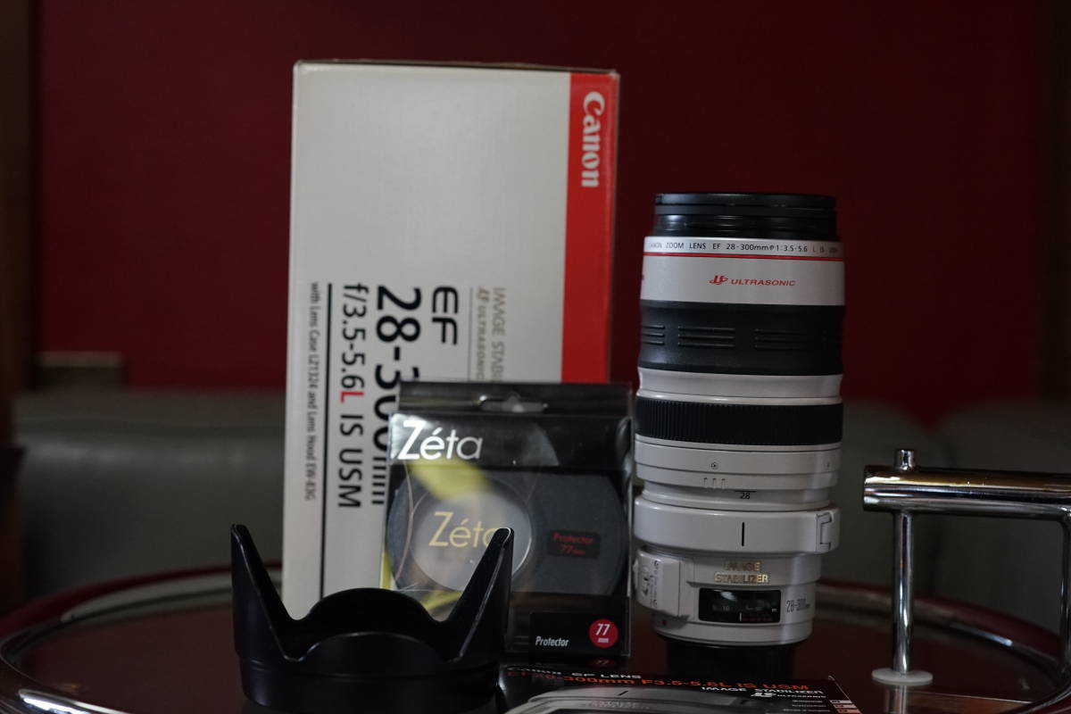 Canon EF28-300mm F3.5-5.6L IS USM Kenko Zeta プロテクター付き