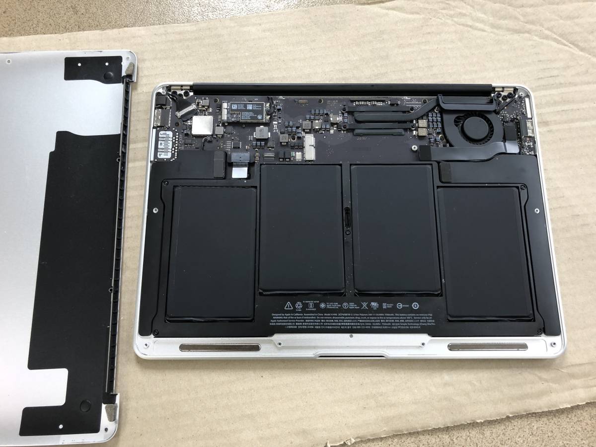 MacBook Air 13インチ Mid 0 A1466 ジャンク 1円 Apple SSD M421