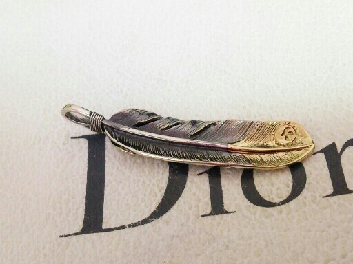 ■クロムハーツ■上金ハート特大フェザー 先金 右向き