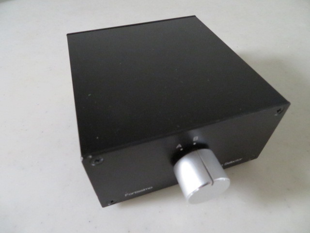 フォルティシモ・オーディオのスピーカー（アンプ）セレクター F-2B-BTL ☆動作良好 / フォルテシモオーディオ アンプ・スピーカーセレクター F