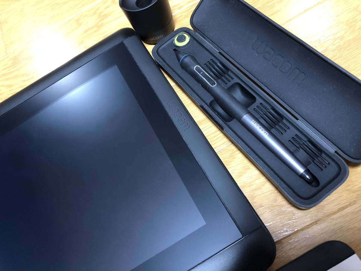 ワコム 液晶タブレット Wacom Cintiq 13HD DTK-1301/K0 ワコム ワコム 液晶タブレット Wacom Cintiq 13HD DTK-1301/K0 ワコム