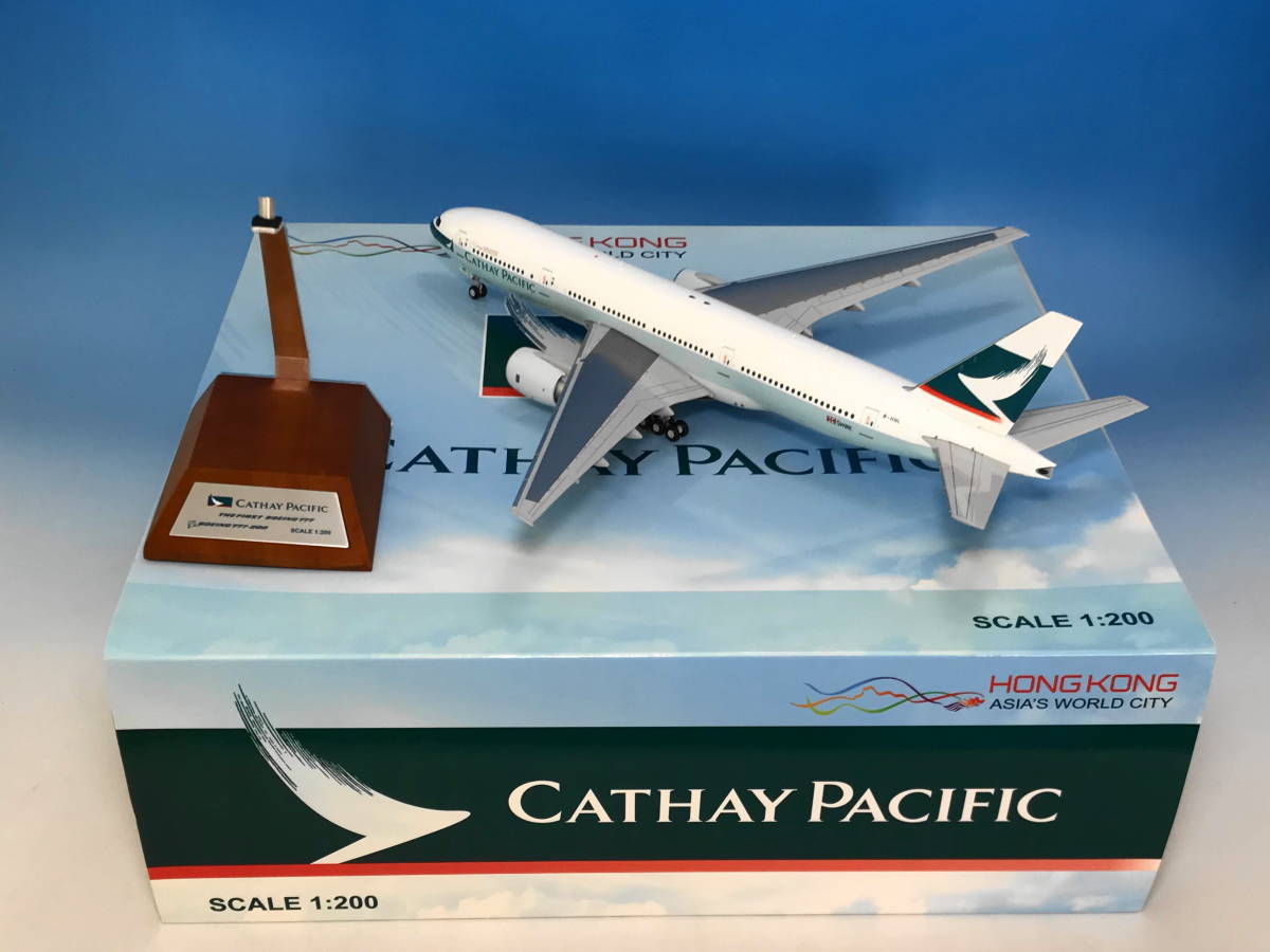 Pacific Cathay Boeing Wings JC 777-300ER 1:200 1⁄200 - Model