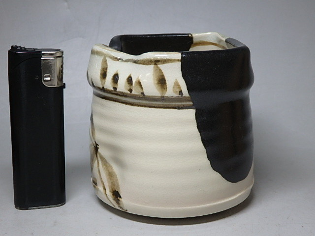 ◇京都 龍谷窯 宮川香雲作【海仙好黒織部火入 共箱】9.5×9×高さ8.5cm