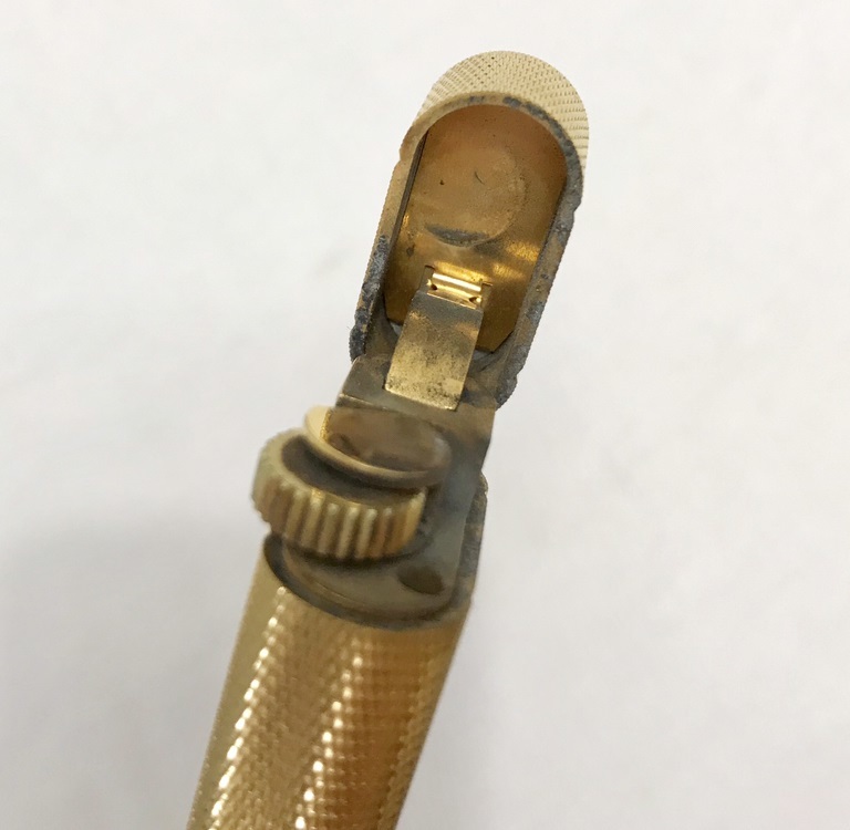 Cartier カルティエ 2本セット ガスライター カルティエCartier ライター 生活家電 雑貨 喫煙グッズ 火花 ２本 まとめ売り シルバー 2個セット 公式通販 箱付き(1個のみ