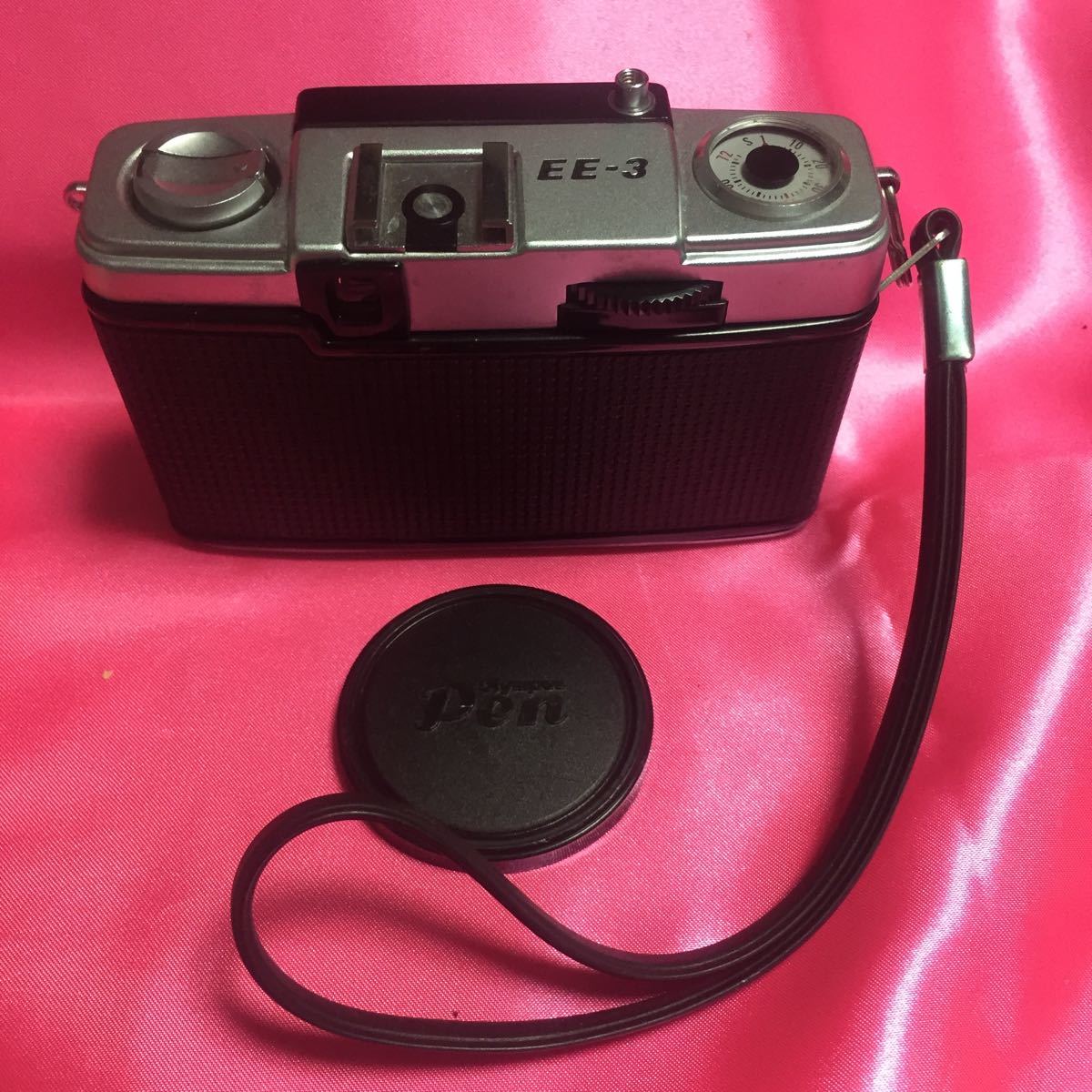 ☆OLYMPUS PEN EE-3 フィルムカメラ ☆ EE-3 PEN オリンパス ハーフ