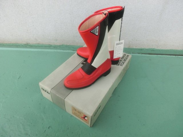 激安大特価，最新作 CBX400F CBR400F CB750F VT250F VF400F XJ400 RZ350 RZ250 Z400FX Z400GP GPZ400F GSX400F TAKAI 赤白黒 セミ ブーツ 25.5cm 当時物(25.5cm)｜売買されたオークション情報、yahooの商品情報をアーカイブ公開 - オークファン 一般