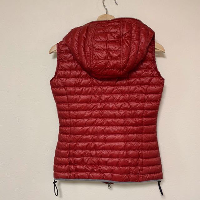 国内正規品 DUVETICA デュベティカ フード付き ダウンベスト 40 レッド レディース